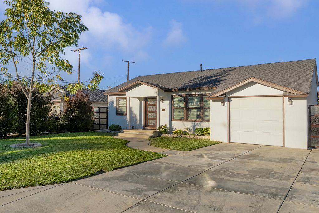 Southern California residential home exterior